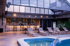 2 bars/lounges, poolside bar - Golden Age Hotel Taksim (Istanbul)