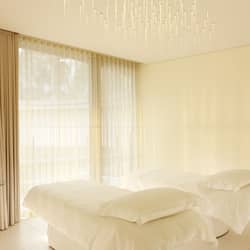 Couples treatment rooms, body treatments, aromatherapy