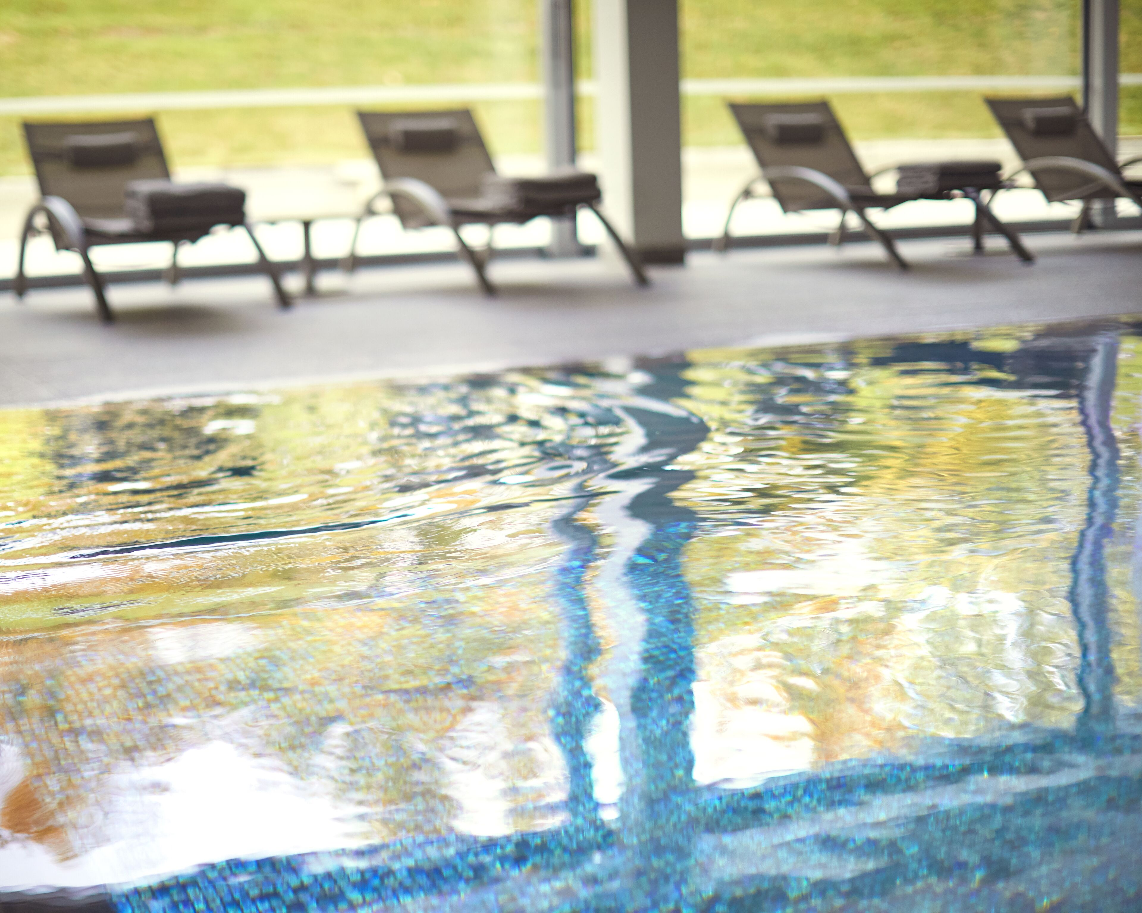 indoor pool, pool loungers