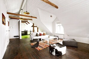 Appartement Deluxe, 1 chambre | Coin séjour