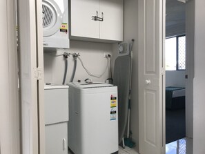 Apartment, 2 Bedrooms | Laundry - Portobello Resort Apartments (Mermaid Beach)
