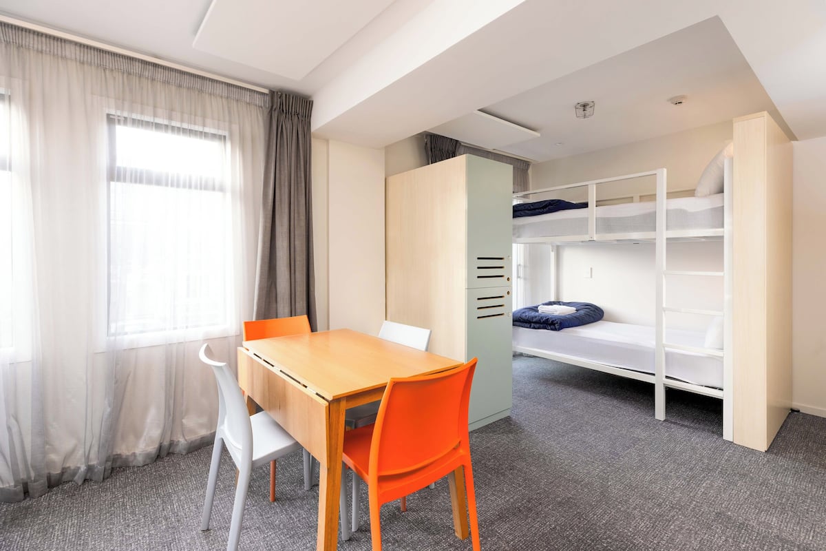 1 dormitorio, wifi gratis, ropa de cama