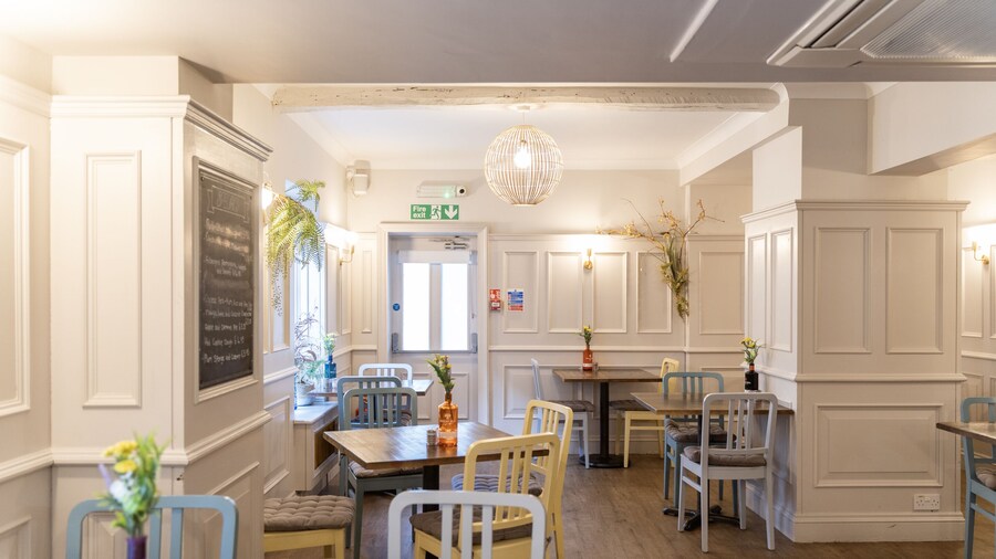 The Red Lion Hotel