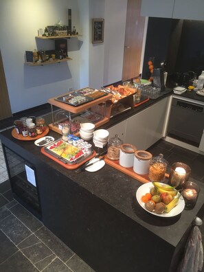 Petit déjeuner buffet compris tous les jours