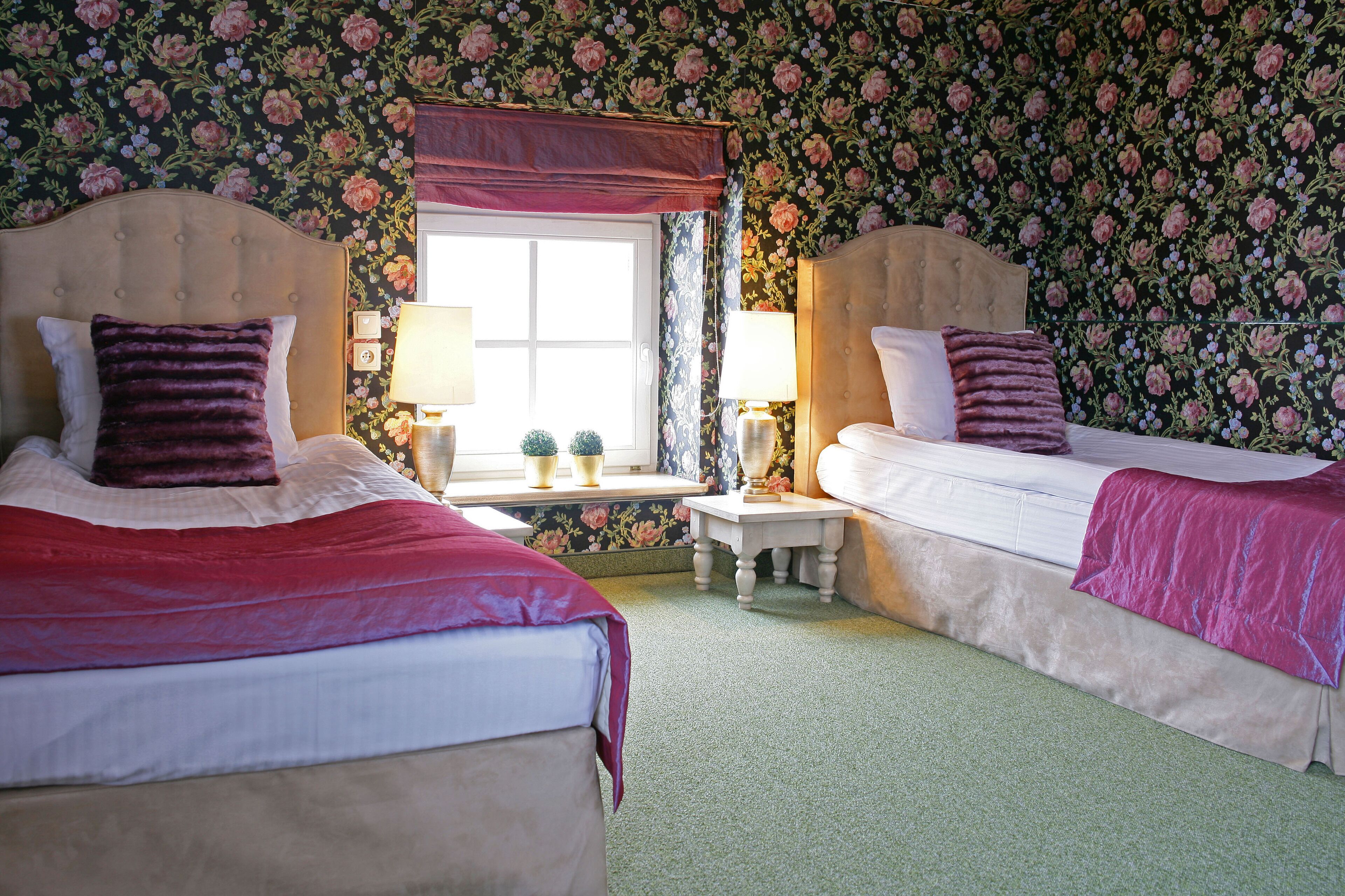 standard double room | 1 bedroom, desk, iron/ironing board, free wifi