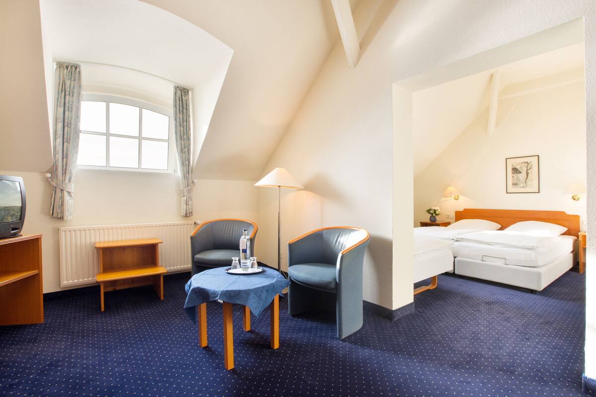 Triple Room | Living area