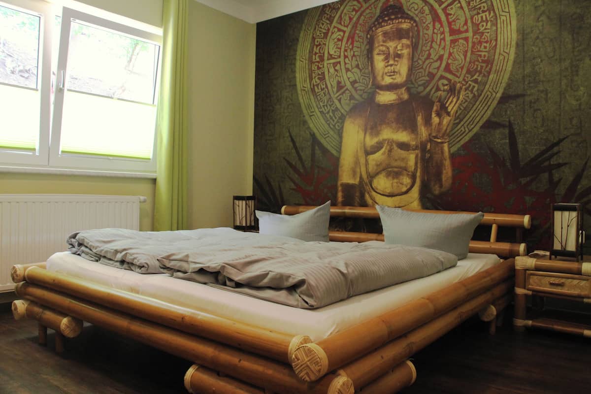 1 bedroom, desk, free WiFi