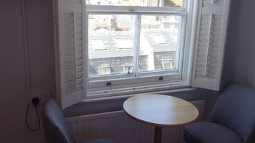 Double Room | Living area