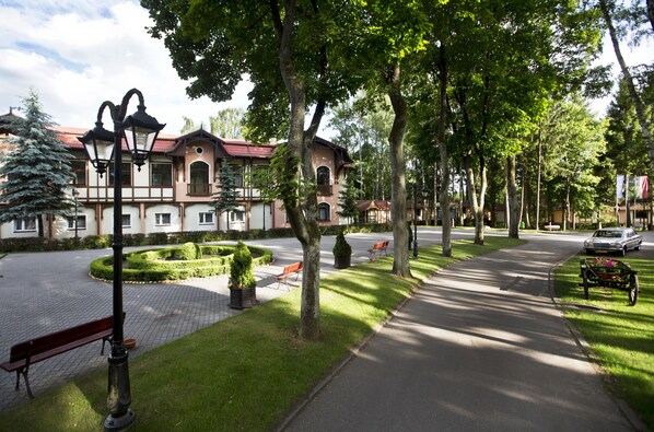 Front of property - Hotel Anders (Ostróda)