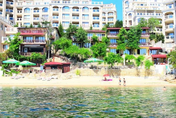 Front of property - Morski Briag Hotel (Varna)