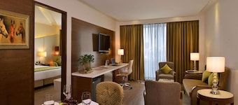 Golden Tulip Lucknow