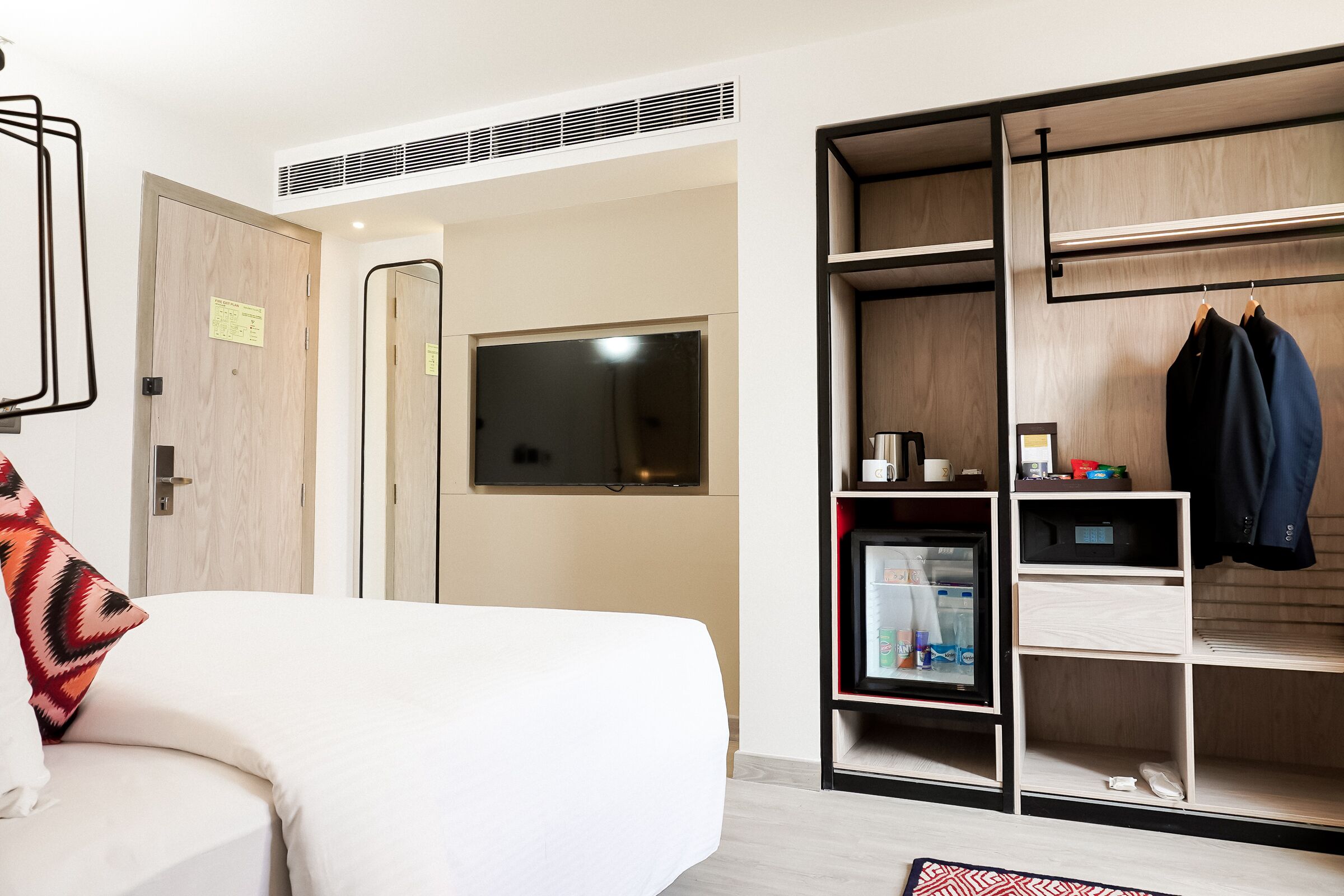 superior room- wing a | premium bedding, down duvets, minibar, in-room safe