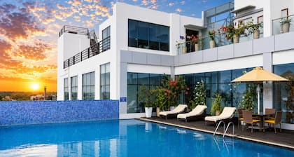 Golden Tulip Lucknow