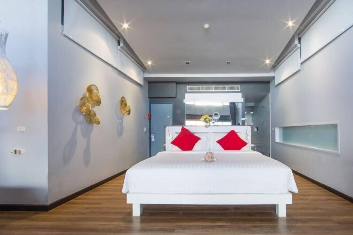 Premium bedding, down comforters, Select Comfort beds, minibar