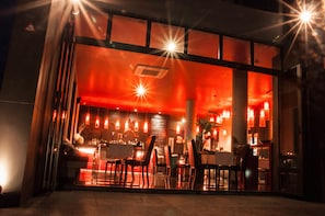 Bar-salon