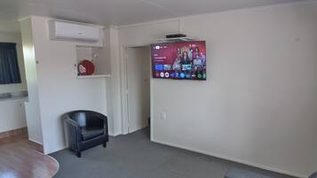 Three Bedroom Unit | Living area