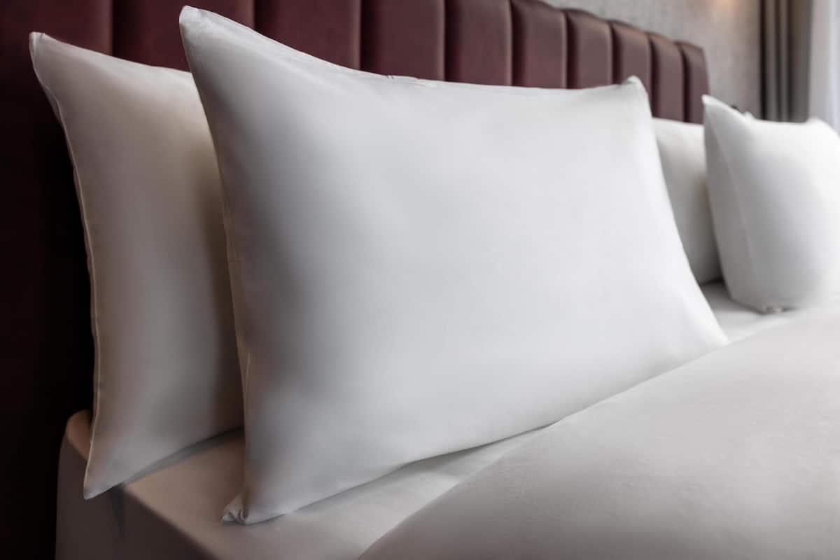 1 bedroom, premium bedding, memory foam beds, in-room safe
