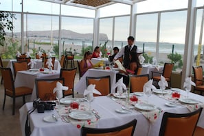 Breakfast, lunch, dinner and brunch served  - Diego de Almagro Arica (Arica)