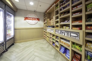 Snack bar
