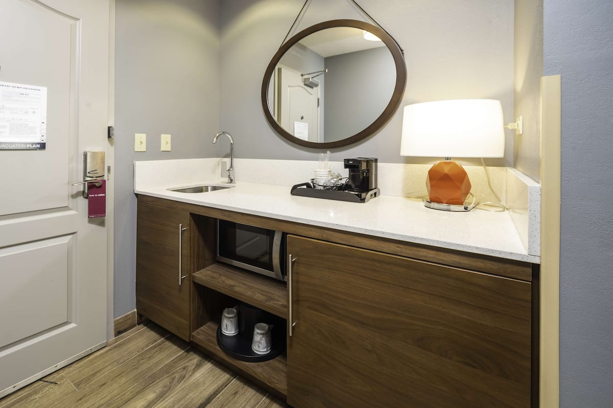 in-room safe, iron/ironing board, free wifi, bed sheets