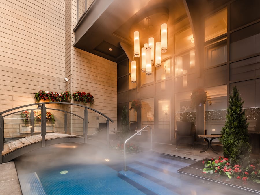 Outdoor pool, a heated pool