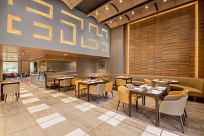2 restaurants; breakfast, lunch, and dinner served - Radisson Hotel Sector 29 Gurugram (Gurugram)