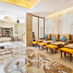 Body treatments, aromatherapy, deep-tissue massages, Swedish massages