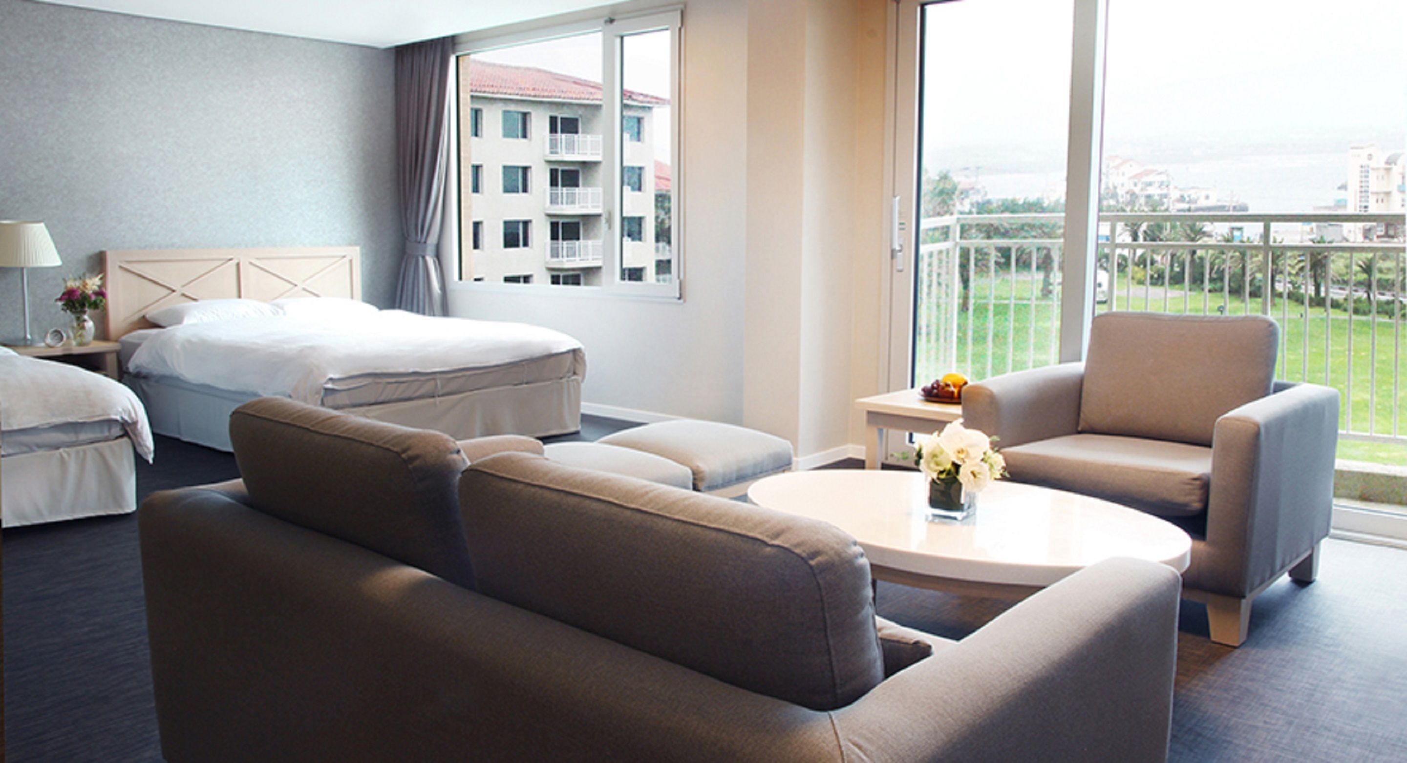 1 bedroom, minibar, in-room safe, blackout curtains