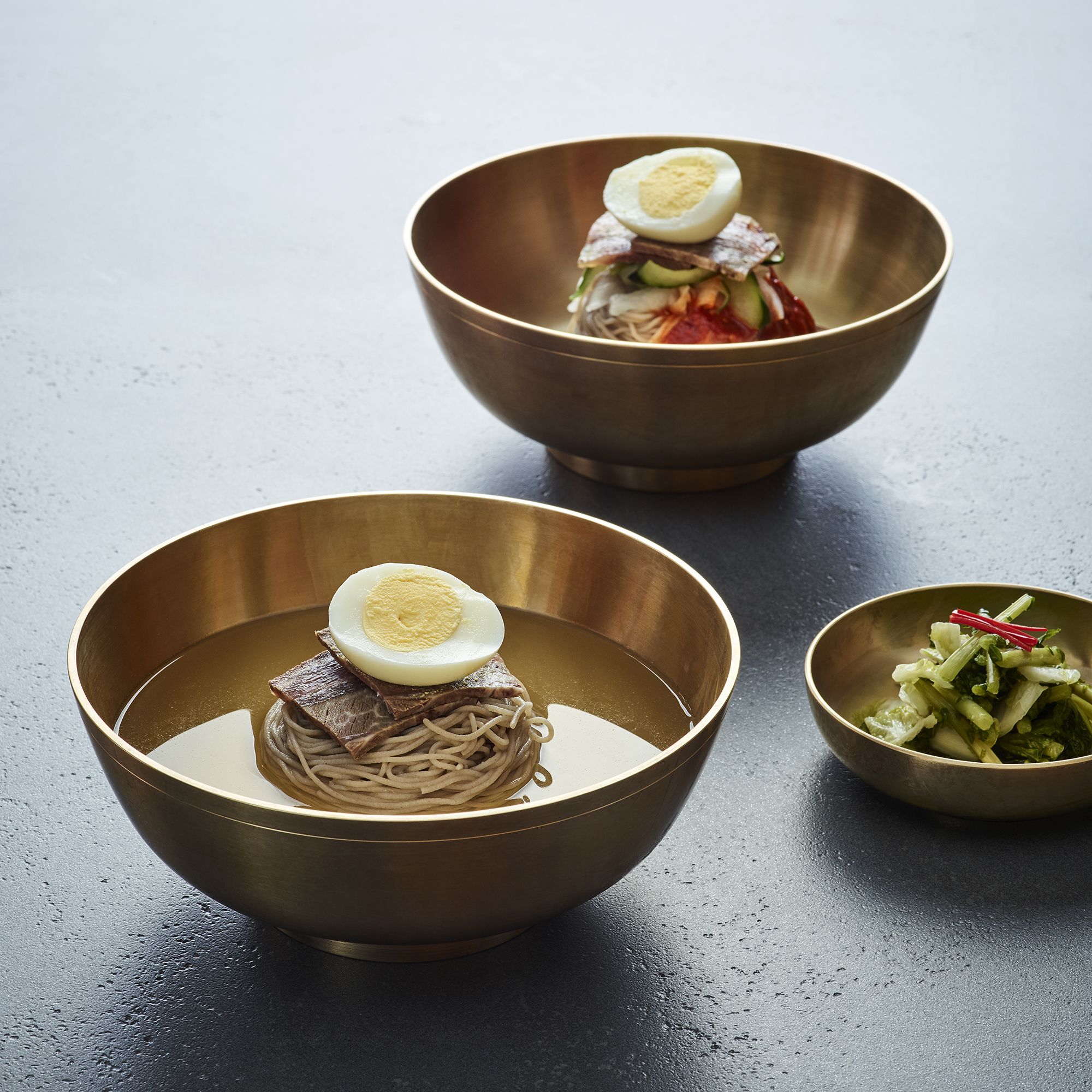 3 restaurants, breakfast, dinner served; international cuisine