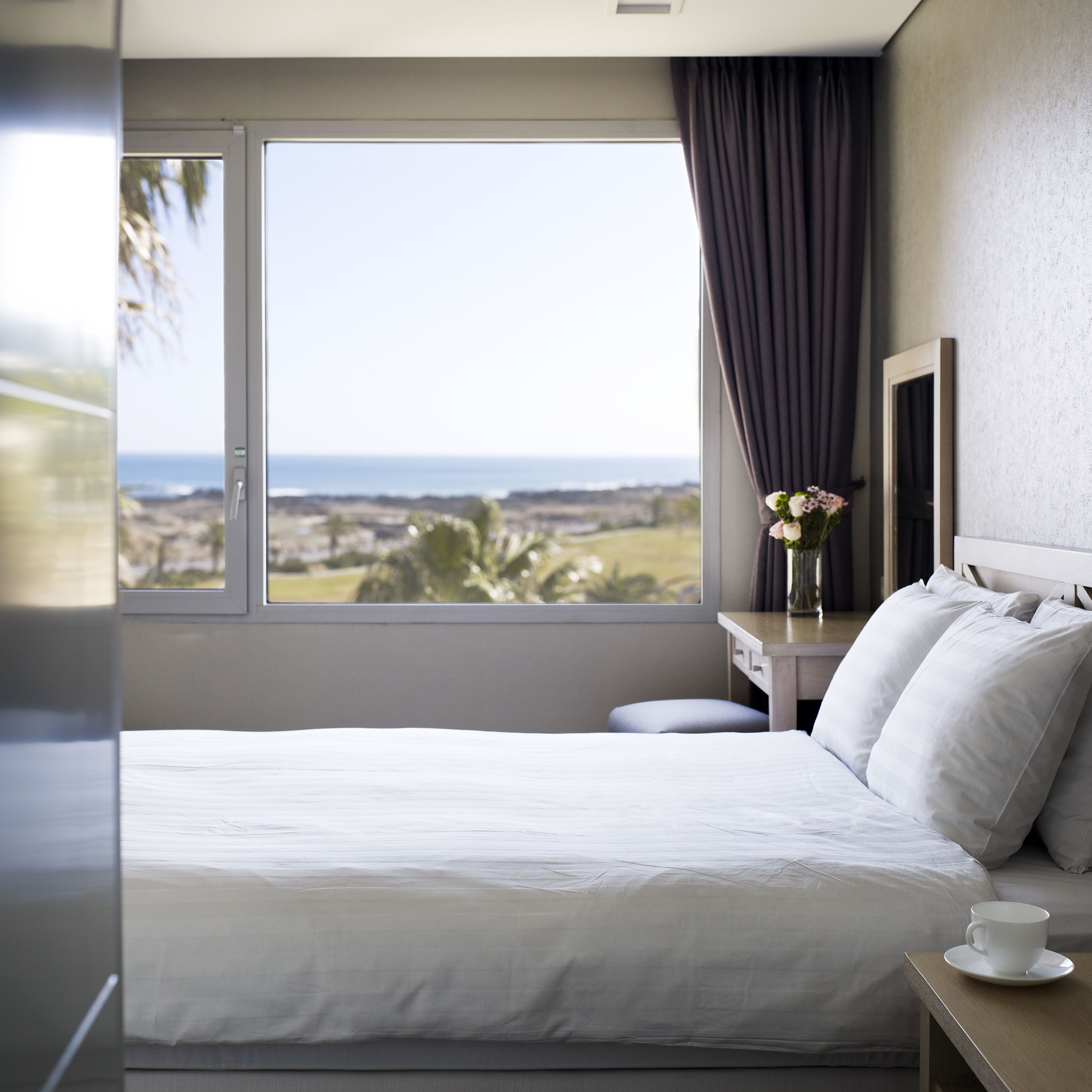 1 bedroom, minibar, in-room safe, blackout curtains