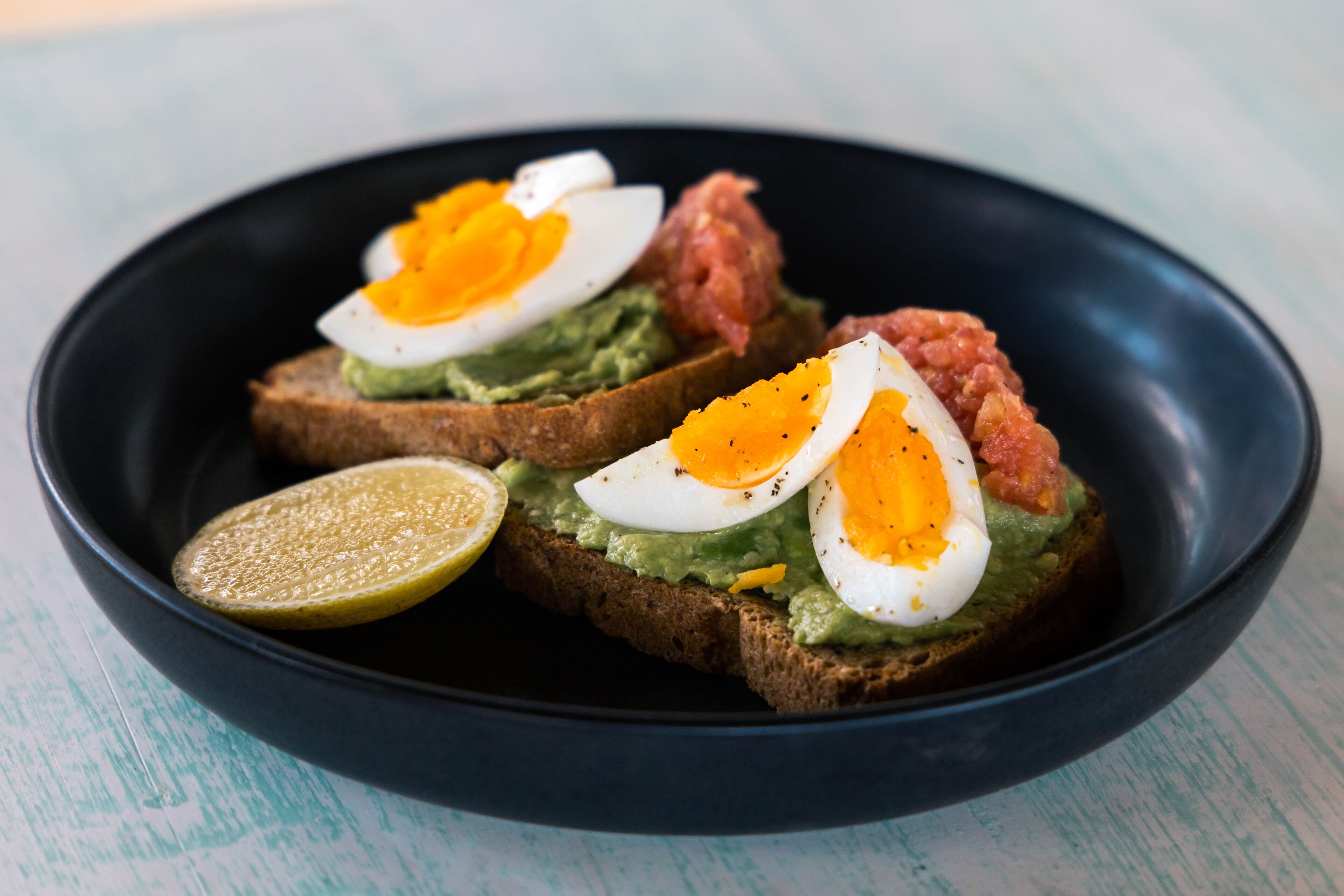 free daily cooked-to-order breakfast