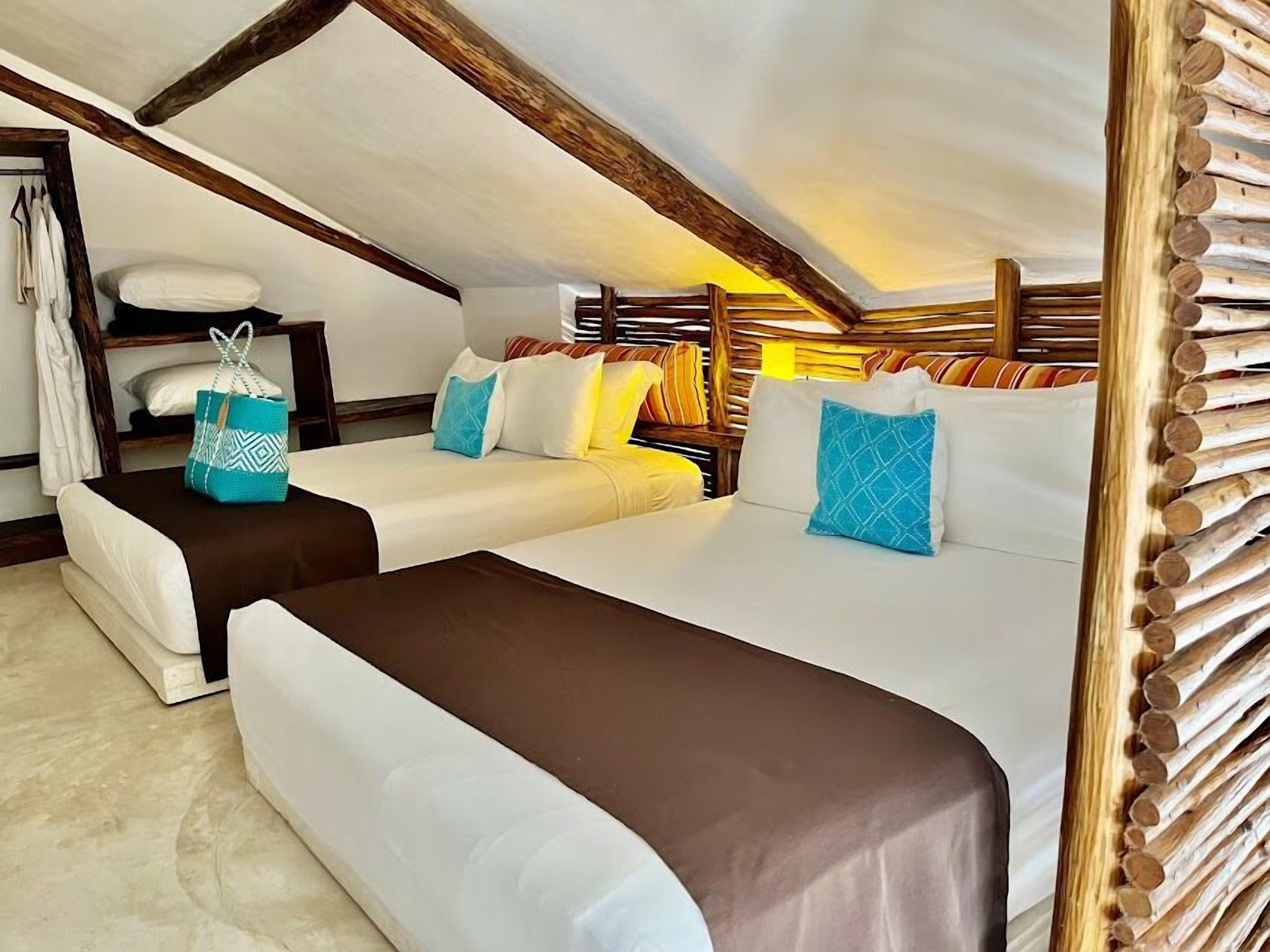 apartment, 3 bedrooms, non smoking (vanilla loft) | 1 bedroom, minibar, in-room safe, blackout curtains