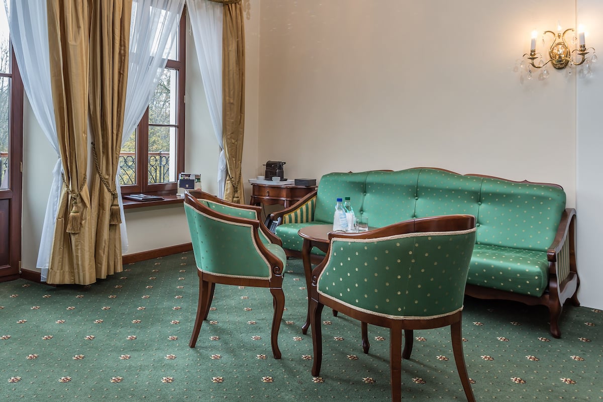 deluxe double room | view from room