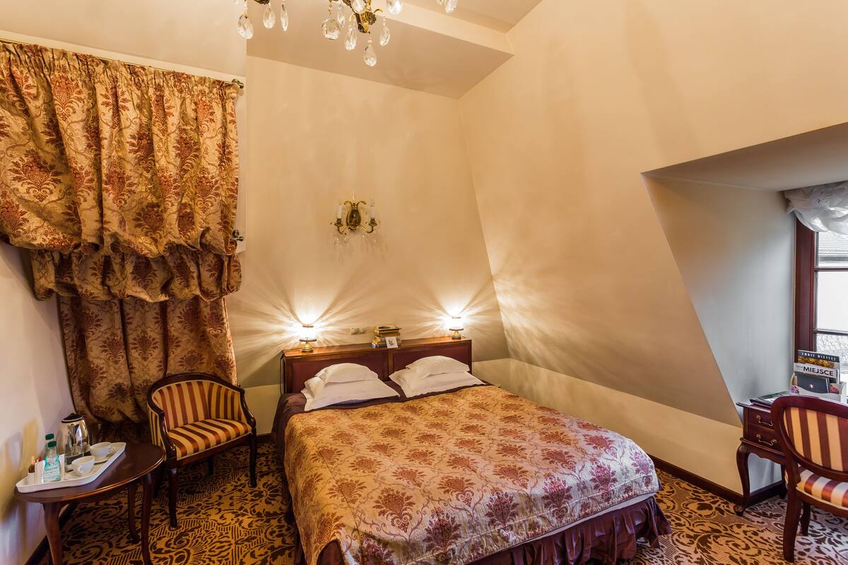 Dobbeltrom – superior | Sengetøy av topp kvalitet, minibar og safe på rommet