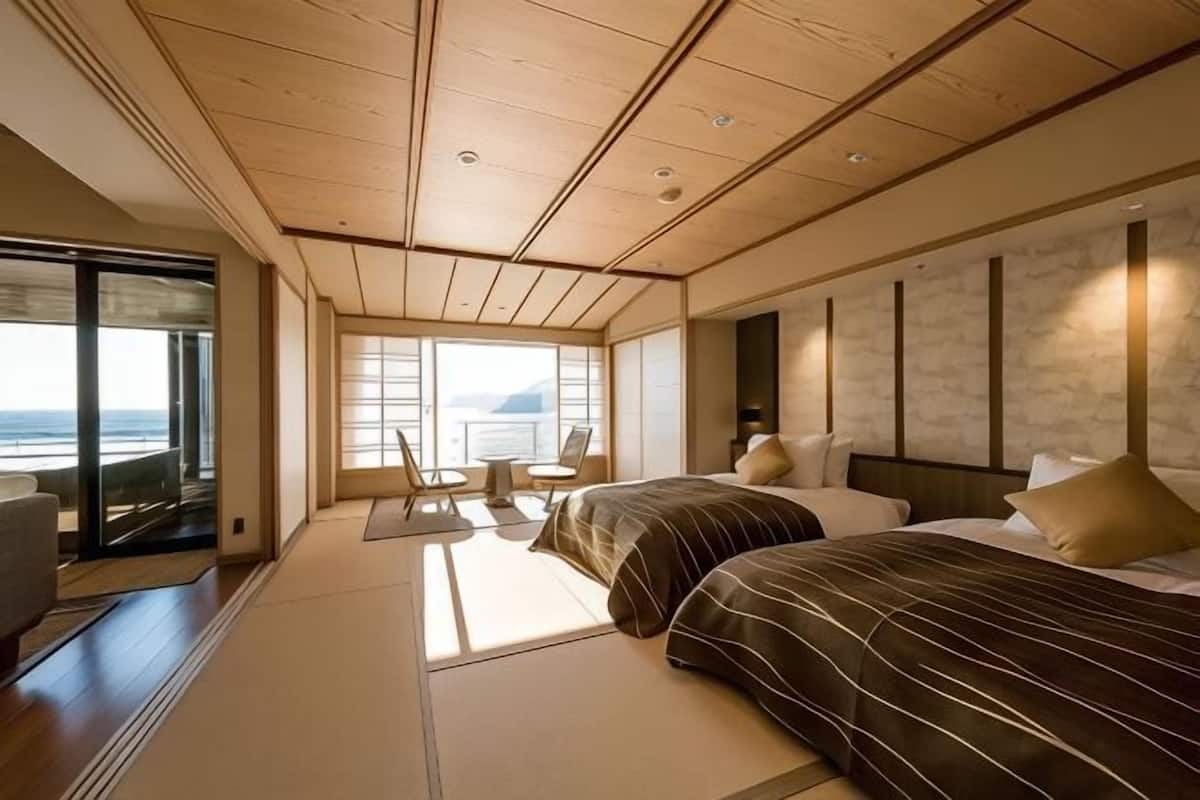 Ropa de cama de alta calidad y minibar