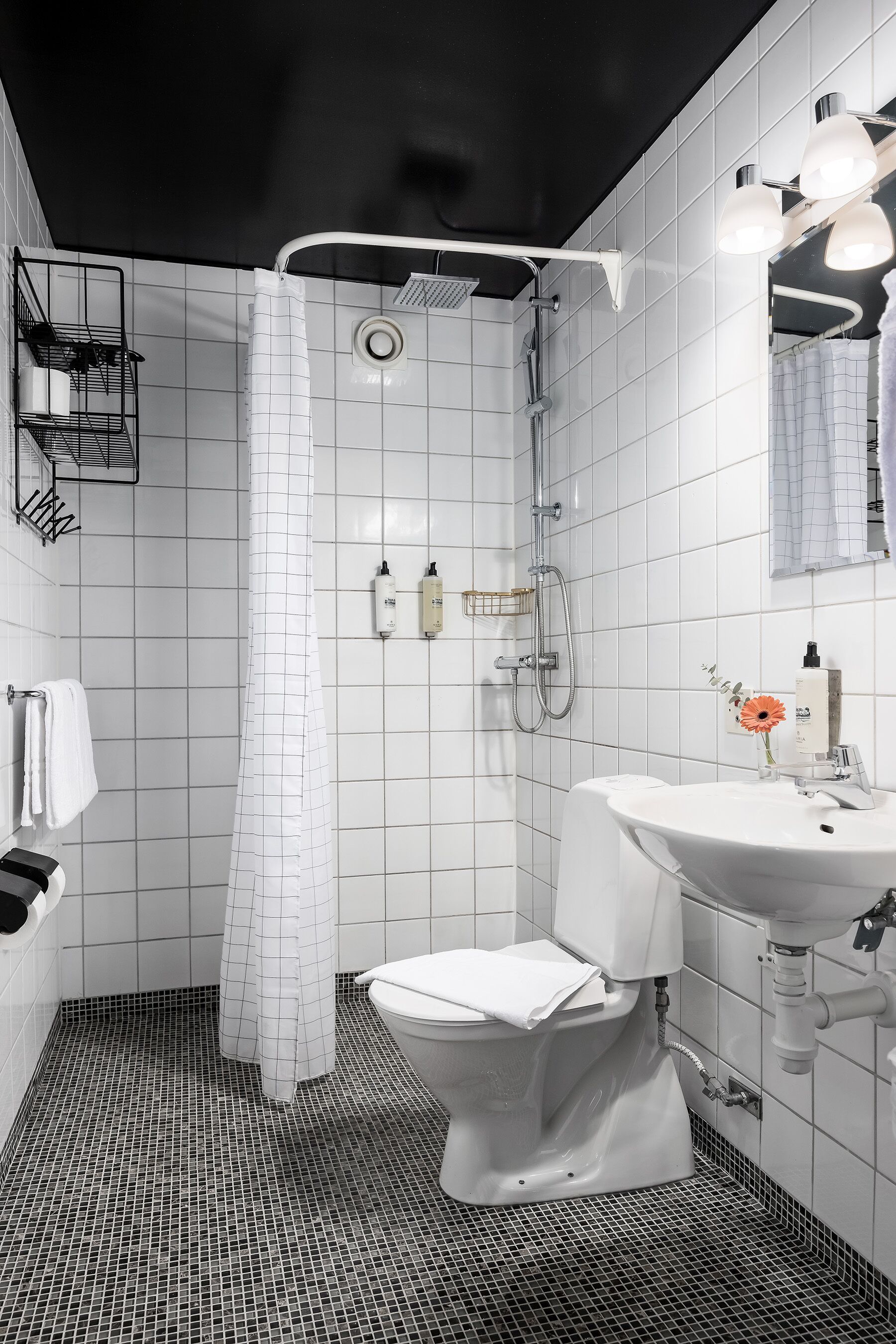 economy double room | bathroom | designer toiletries, hair dryer, towels, soap
