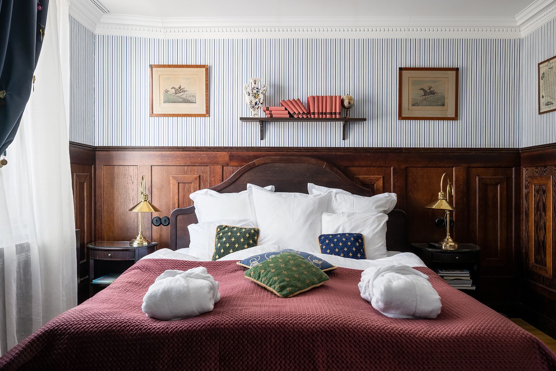 deluxe double room | 1 bedroom, premium bedding, desk, laptop workspace