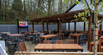 Fernhurst Lodge by Greene King Inns