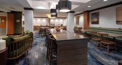Fairfield Inn & Suites Seattle Bremerton