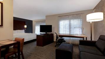 Suite, 1 habitación, en esquina | 1 habitación y ropa de cama hipoalergénica