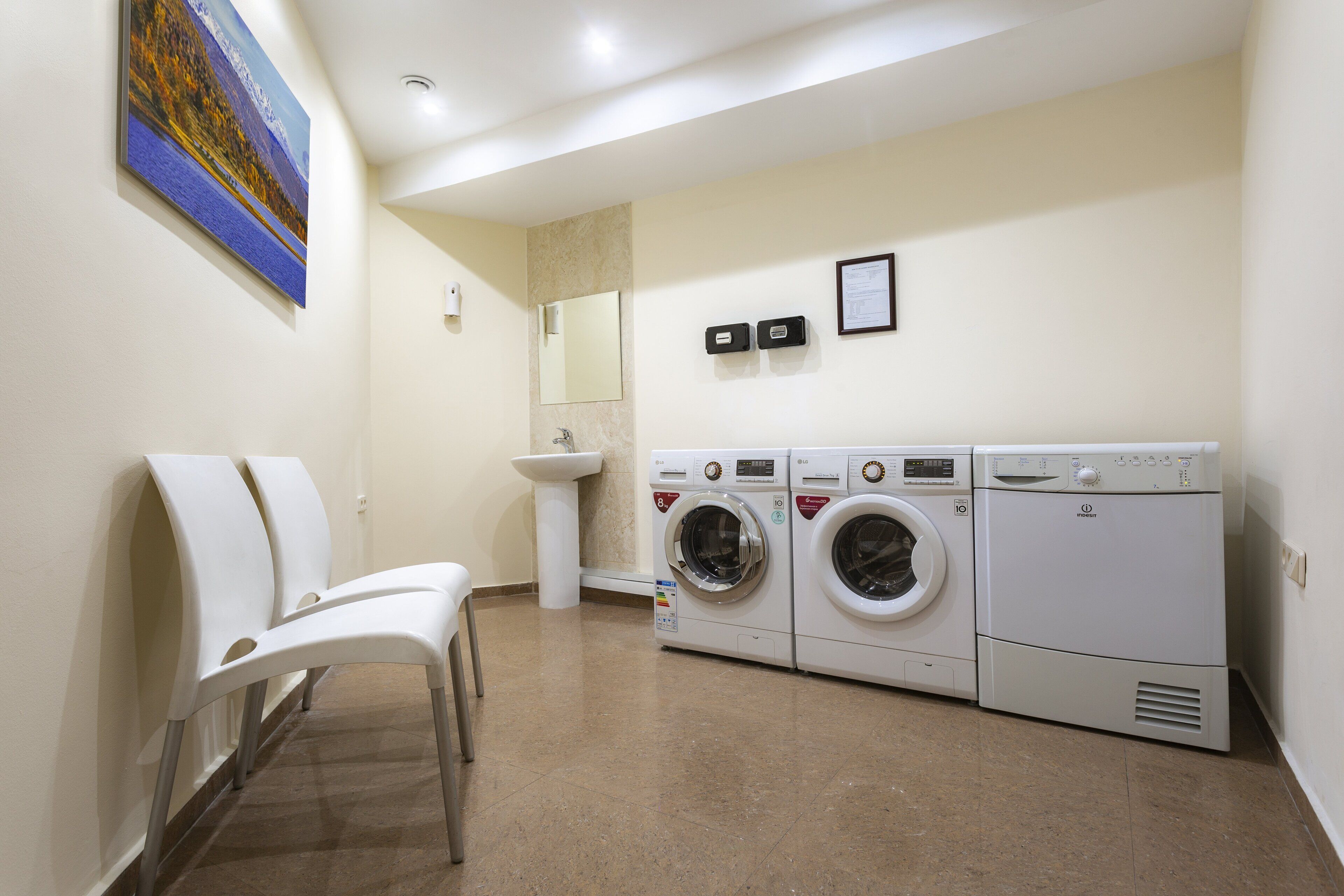 Photo - The Gate Hotel City Centre