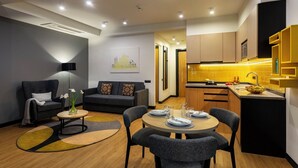 Living room - The Gate Hotel City Centre (Tbilisi)