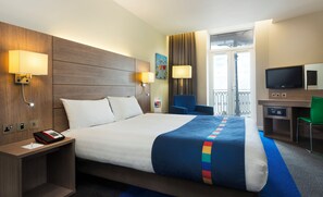 Standard Room, Sea View | In-room safe, desk, soundproofing, iron/ironing board - The Palace Hotel (Southend-on-Sea)