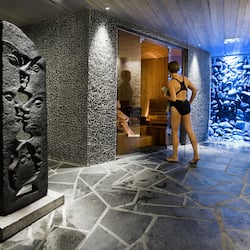 Sauna, steam room, body treatments, 1 treatment room, massages