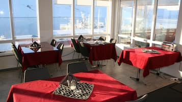 Daily buffet breakfast (EUR 22 per person)