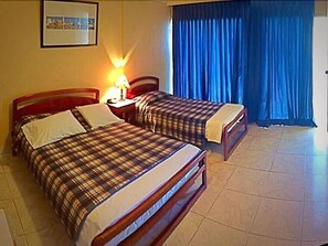 Room - Toledo Hotel (Cartagena)