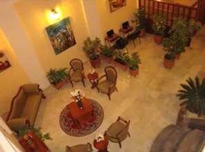 Khu tiếp khách ở sảnh