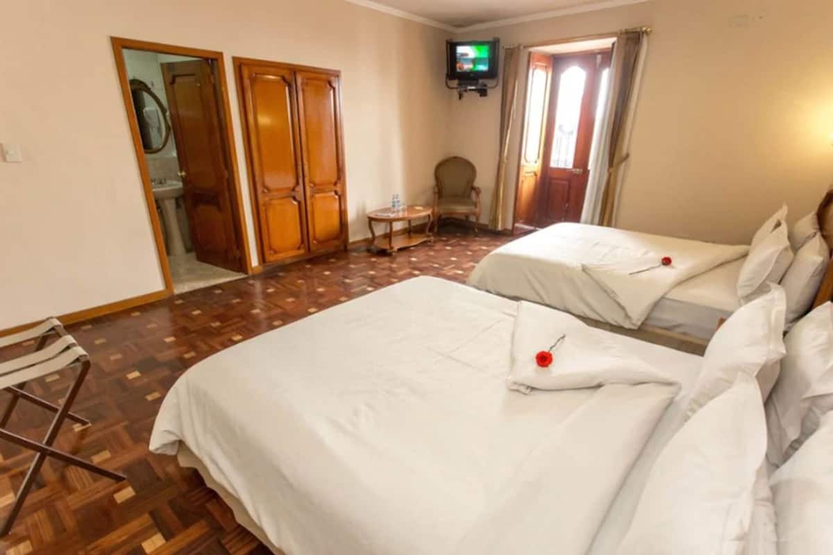 1 dormitorio, caja fuerte, sistema de insonorización