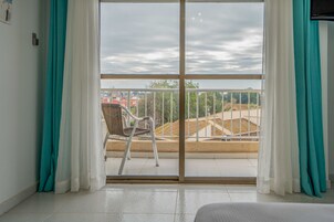 高级双人房 | 阳台景观