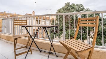 Deluxe tweepersoonskamer | Terras